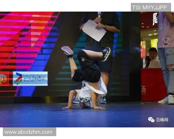 重庆街舞队与北京街舞队速度对决赛后分析与精彩瞬间回顾