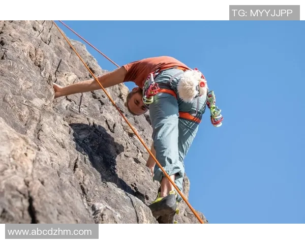 重庆攀岩队中路突破的成就与挑战分析